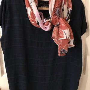 Ann Taylor short sleeve top, Navy